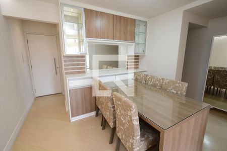 Sala de apartamento para alugar com 3 quartos, 76m² em Vila Campo Grande, São Paulo