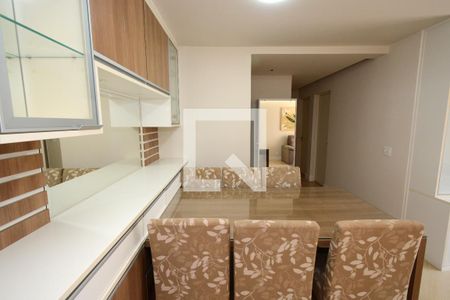 Sala de apartamento para alugar com 3 quartos, 76m² em Vila Campo Grande, São Paulo