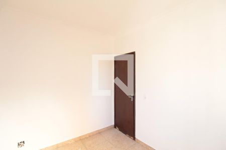 Quarto 1 de apartamento para alugar com 2 quartos, 55m² em São João Batista, Belo Horizonte