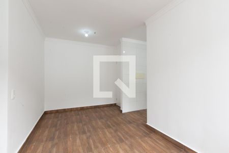 Sala de apartamento para alugar com 2 quartos, 39m² em Fazenda Caguaçu, São Paulo