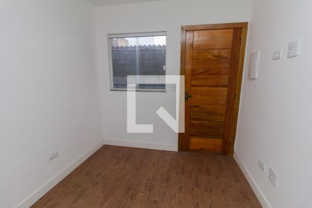 Sala de apartamento para alugar com 2 quartos, 38m² em Vila Nhocuné, São Paulo