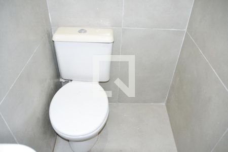 Banheiro de casa para alugar com 1 quarto, 50m² em Nova Gerti, São Caetano do Sul