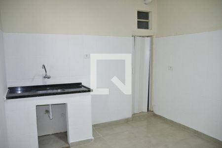 Cozinha de casa para alugar com 1 quarto, 50m² em Nova Gerti, São Caetano do Sul