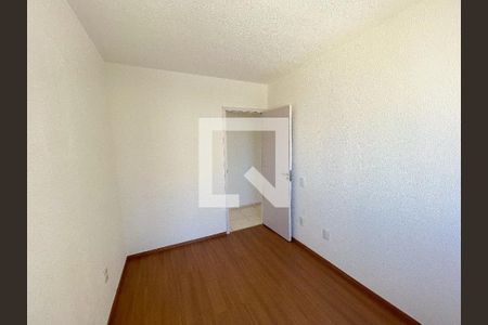 Quarto 1 de apartamento para alugar com 2 quartos, 50m² em Cidade Industrial, Contagem