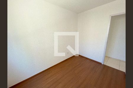 Quarto 1 de apartamento para alugar com 2 quartos, 50m² em Cidade Industrial, Contagem