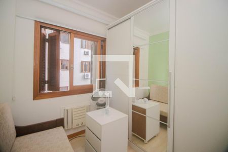 Quarto 1 de apartamento à venda com 3 quartos, 94m² em Jardim Itu, Porto Alegre