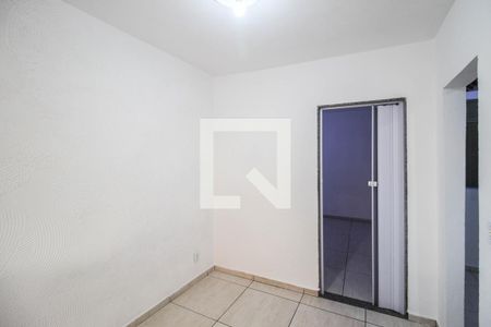 Sala de apartamento para alugar com 1 quarto, 36m² em Vila Emil, Mesquita