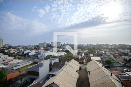 Vista Sala de apartamento para alugar com 2 quartos, 70m² em Santo Antônio, Porto Alegre