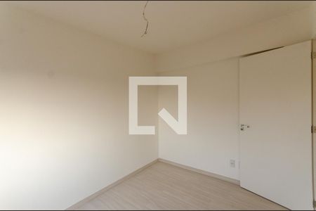 Quarto 1 de apartamento para alugar com 2 quartos, 70m² em Santo Antônio, Porto Alegre