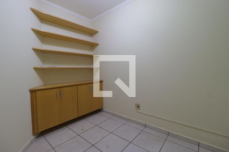 Escritório de casa para alugar com 4 quartos, 146m² em Nova Ribeirânia, Ribeirão Preto