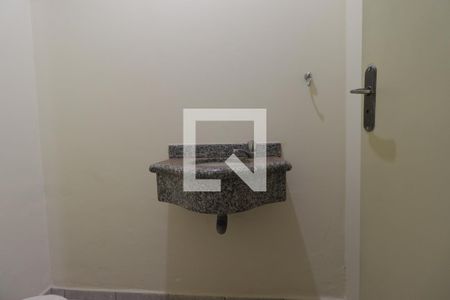 Lavabo de casa para alugar com 4 quartos, 146m² em Nova Ribeirânia, Ribeirão Preto