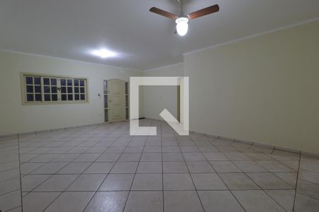 Sala de casa para alugar com 4 quartos, 146m² em Nova Ribeirânia, Ribeirão Preto