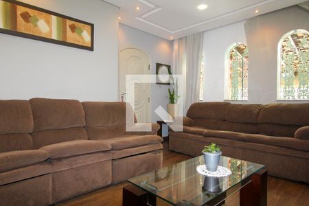 Sala de casa à venda com 3 quartos, 300m² em Jardim Iva, São Paulo