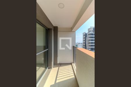 Varanda de kitnet/studio para alugar com 1 quarto, 24m² em Consolação, São Paulo