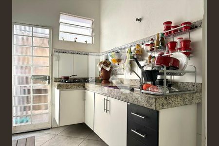 Cozinha de casa à venda com 4 quartos, 167m² em Carlos Prates, Belo Horizonte