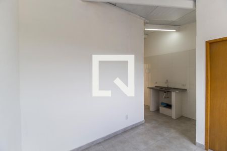 Sala/Quarto de kitnet/studio para alugar com 1 quarto, 19m² em Cidade Ariston Estela Azevedo, Barueri