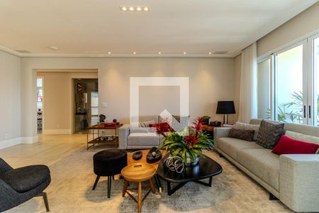 Sala de Estar de apartamento à venda com 4 quartos, 240m² em Higienópolis, São Paulo