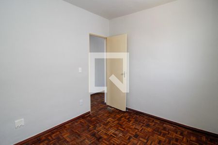 Quarto de apartamento à venda com 2 quartos, 47m² em Boa Vista, Belo Horizonte