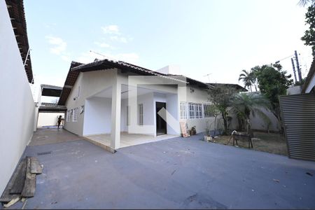 Quintal de casa para alugar com 4 quartos, 300m² em Anhaguera, Goiânia