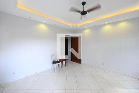 Sala de casa para alugar com 4 quartos, 300m² em Anhaguera, Goiânia