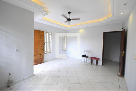 Sala de casa para alugar com 4 quartos, 300m² em Anhaguera, Goiânia