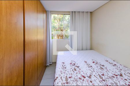 Quarto 2 de apartamento para alugar com 2 quartos, 65m² em Havaí, Belo Horizonte