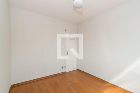 Quarto 1 de apartamento para alugar com 2 quartos, 62m² em Braz de Pina, Rio de Janeiro