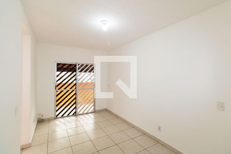 Sala de apartamento para alugar com 2 quartos, 65m² em Campo Grande, Rio de Janeiro