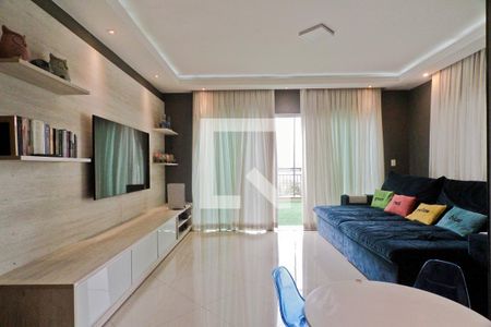 Sala de casa à venda com 3 quartos, 145m² em Vila Romero, São Paulo