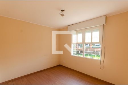 Quarto 1 de casa para alugar com 3 quartos, 70m² em Cavalhada, Porto Alegre