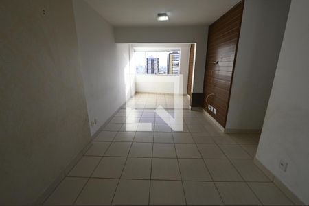 Sala de apartamento para alugar com 3 quartos, 74m² em Setor Bueno, Goiânia