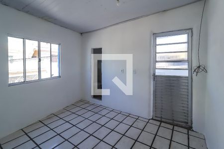 Quarto de casa para alugar com 1 quarto, 40m² em Jardim Vergueiro (sacomã), São Paulo