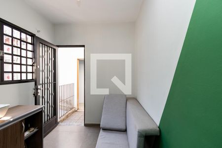 Escritório de casa para alugar com 5 quartos, 200m² em Jardim Prainha, São Paulo