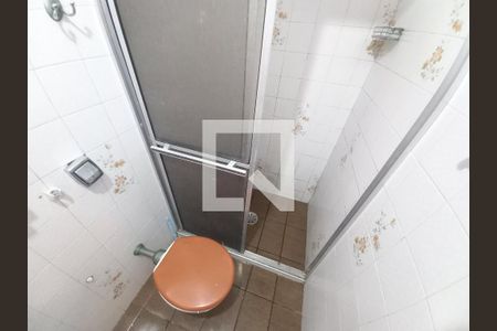 Banheiro de apartamento para alugar com 1 quarto, 40m² em Morro dos Barbosas, São Vicente