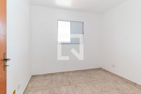 Quarto 1 de apartamento para alugar com 2 quartos, 40m² em Vila Jacuí, São Paulo