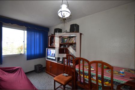 Sala de apartamento para alugar com 2 quartos, 47m² em Jardim Sulacap, Rio de Janeiro