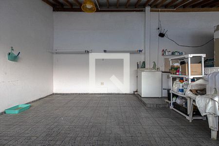 Casa à venda com 400m², 8 quartos e 3 vagas Casa à venda com 400m², 8 quartos e 3 vagasárea de serviço