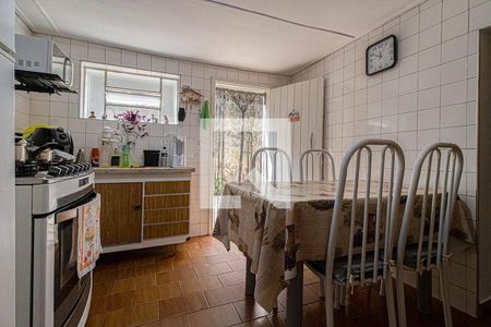 Casa à venda com 400m², 8 quartos e 3 vagas Casa à venda com 400m², 8 quartos e 3 vagascozinha3