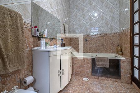 Casa à venda com 400m², 8 quartos e 3 vagas Casa à venda com 400m², 8 quartos e 3 vagasbanheiro na suíte1