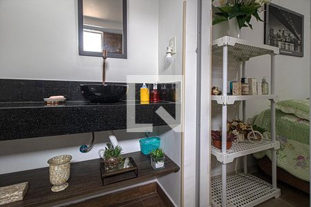 Casa à venda com 400m², 8 quartos e 3 vagas Casa à venda com 400m², 8 quartos e 3 vagasbanheiro na suíte3