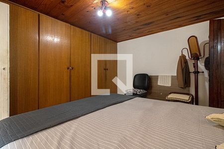 Casa à venda com 400m², 8 quartos e 3 vagas Casa à venda com 400m², 8 quartos e 3 vagassuíte4