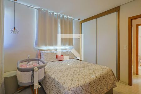 Quarto  de apartamento à venda com 2 quartos, 60m² em Jd Vitoria , Belo Horizonte