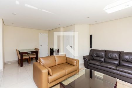 Sala de apartamento para alugar com 3 quartos, 105m² em Indianópolis, São Paulo