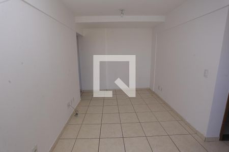 Sala  de apartamento para alugar com 3 quartos, 80m² em Samambaia Sul (samambaia), Brasília