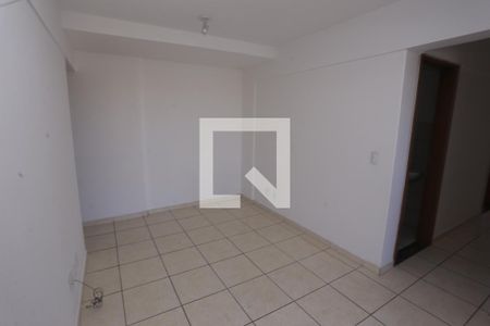 Quarto  de apartamento para alugar com 3 quartos, 80m² em Samambaia Sul (samambaia), Brasília