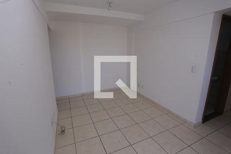 Quarto  de apartamento para alugar com 3 quartos, 80m² em Samambaia Sul (samambaia), Brasília