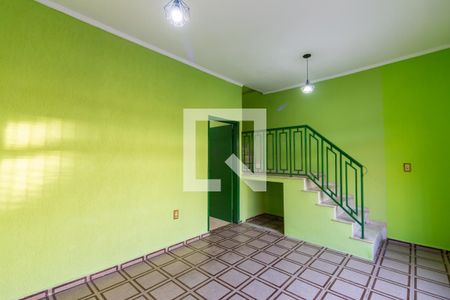 Sala de casa à venda com 4 quartos, 154m² em Umuarama, Osasco