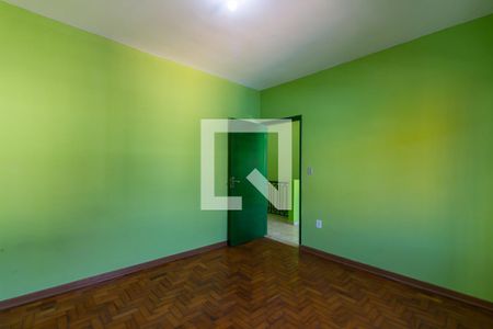 Quarto 1 de casa à venda com 4 quartos, 154m² em Umuarama, Osasco