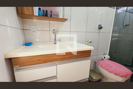 Banheiro da Suíte de casa à venda com 4 quartos, 187m² em Jardim Promeca, Várzea Paulista