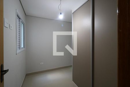 Quarto de apartamento à venda com 2 quartos, 46m² em Vila Cecilia Maria, Santo André